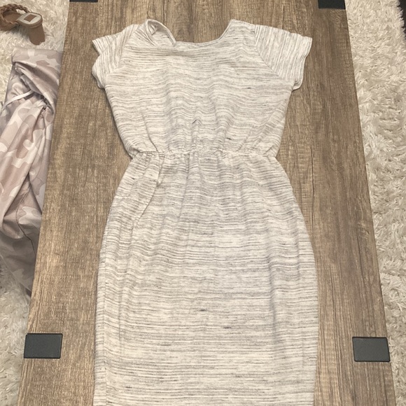 Soft loungewear dress - Picture 3 of 3